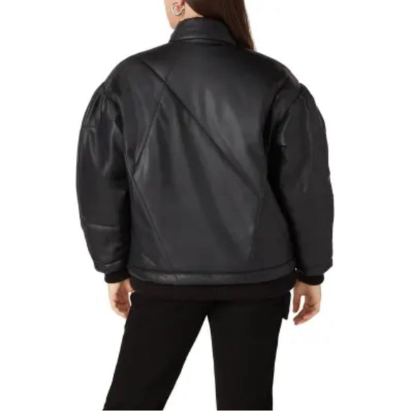 Sea New York
Black Faux Leather Puff Jacket size small fits oversized up to Med - Picture 6 of 13